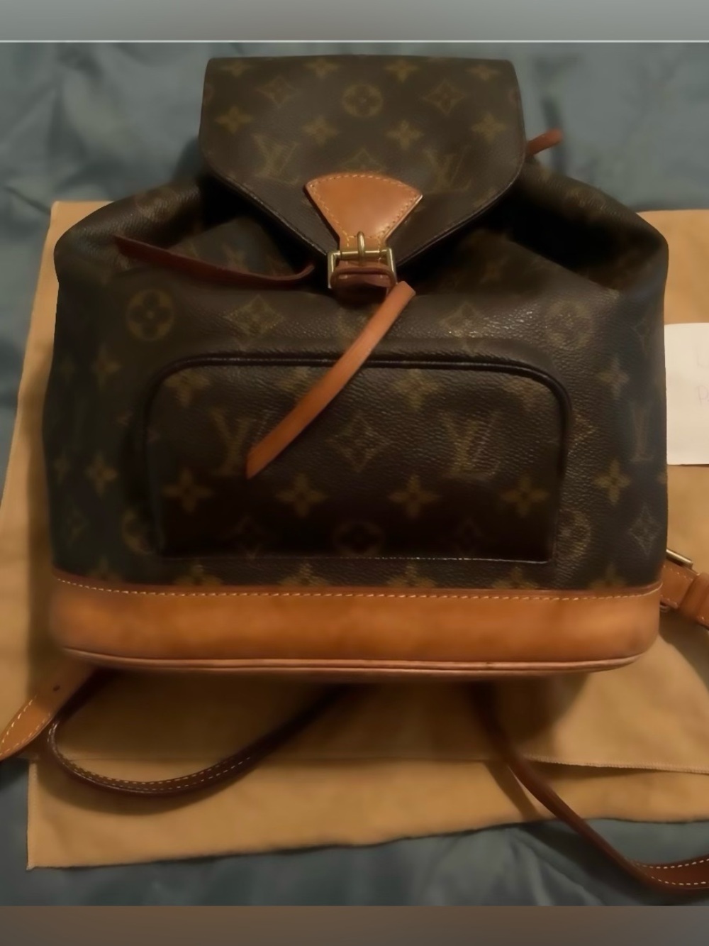 Louis Vuitton Montsouris MM VINTAGE BACKPACK